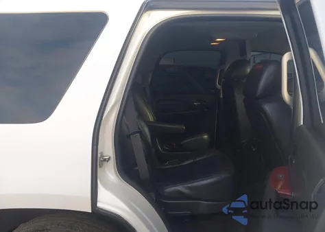 2011 Cadillac Escalade Premium from USA, damaged, VIN 1GYS4CEF7BR134346